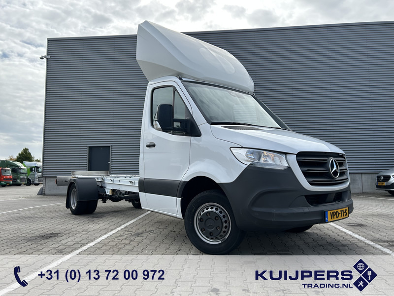 Mercedes-Benz Sprinter 515 1.9 CDI / Chassis Cabine / WB 433 cm / 324 dkm / APK TUV 03-26 - Furgoneta: foto 1 Mercedes-Benz Sprinter 515 1.9 CDI / Chassis Cabine / WB 433 cm / 324 dkm / APK TUV 03-26 - Furgoneta: foto 1