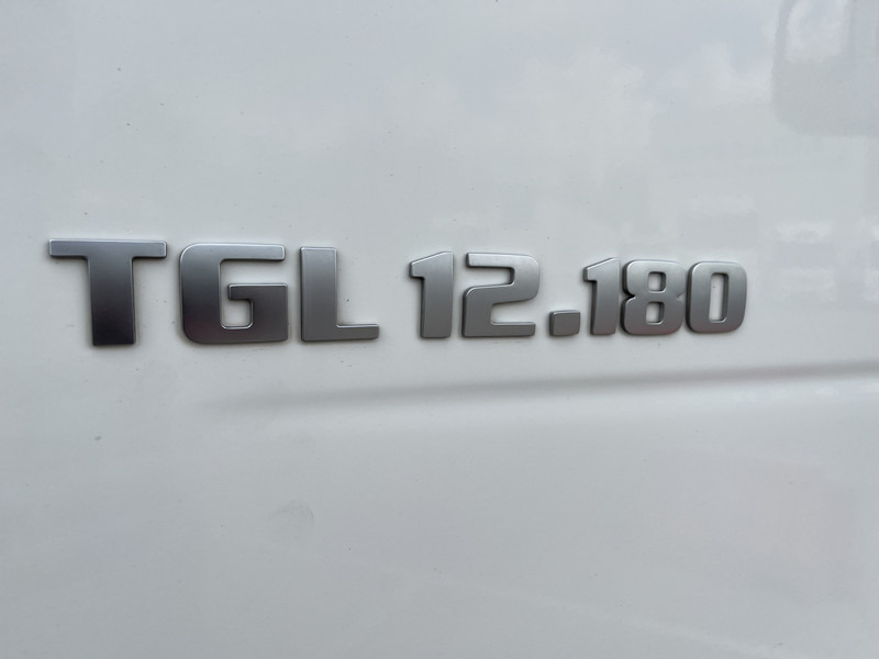 Camión caja cerrada MAN TGL 12.180 / 12 Ton / 781 dkm / Oil Leak / Canvas Box / NL Truck: foto 14 Camión caja cerrada MAN TGL 12.180 / 12 Ton / 781 dkm / Oil Leak / Canvas Box / NL Truck: foto 14