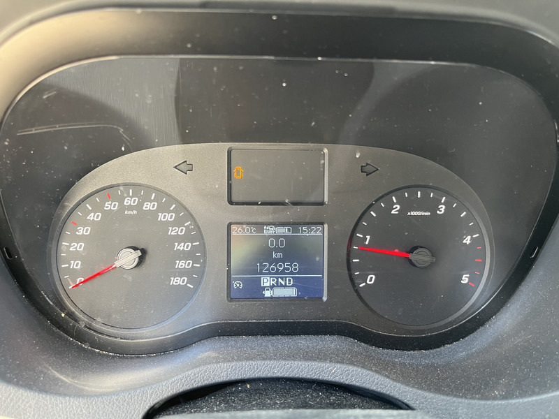 Mercedes-Benz Sprinter 315 1.9 CDI / Dak Schade - Roof Damage / Loadlift / APK TUV 07-26 - Furgoneta caja cerrada: foto 3 Mercedes-Benz Sprinter 315 1.9 CDI / Dak Schade - Roof Damage / Loadlift / APK TUV 07-26 - Furgoneta caja cerrada: foto 3