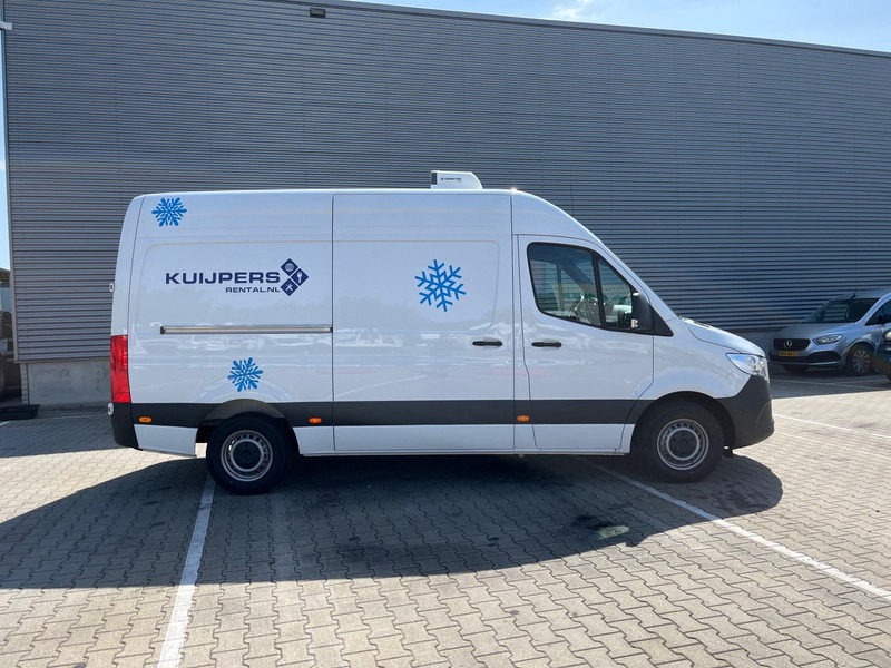 Mercedes-Benz Sprinter 317 1.9 CDI H2 L2 / NIEUW ! / 2024 Kenteken / Thermo King Koeler - Furgoneta frigorifica: foto 2 Mercedes-Benz Sprinter 317 1.9 CDI H2 L2 / NIEUW ! / 2024 Kenteken / Thermo King Koeler - Furgoneta frigorifica: foto 2