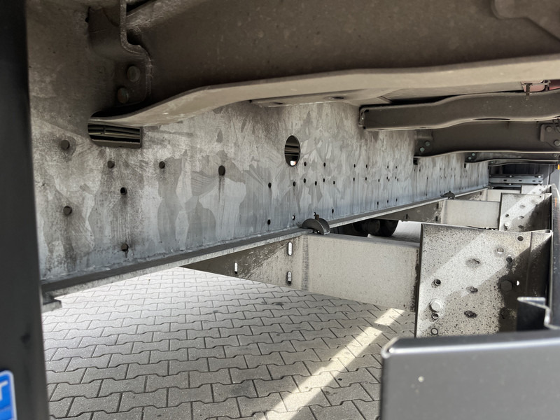 Schmitz Cargobull SCB S2 / Box Trailer / 2 axle / APK TUV 06-26 - Semirremolque caja cerrada: foto 5 Schmitz Cargobull SCB S2 / Box Trailer / 2 axle / APK TUV 06-26 - Semirremolque caja cerrada: foto 5