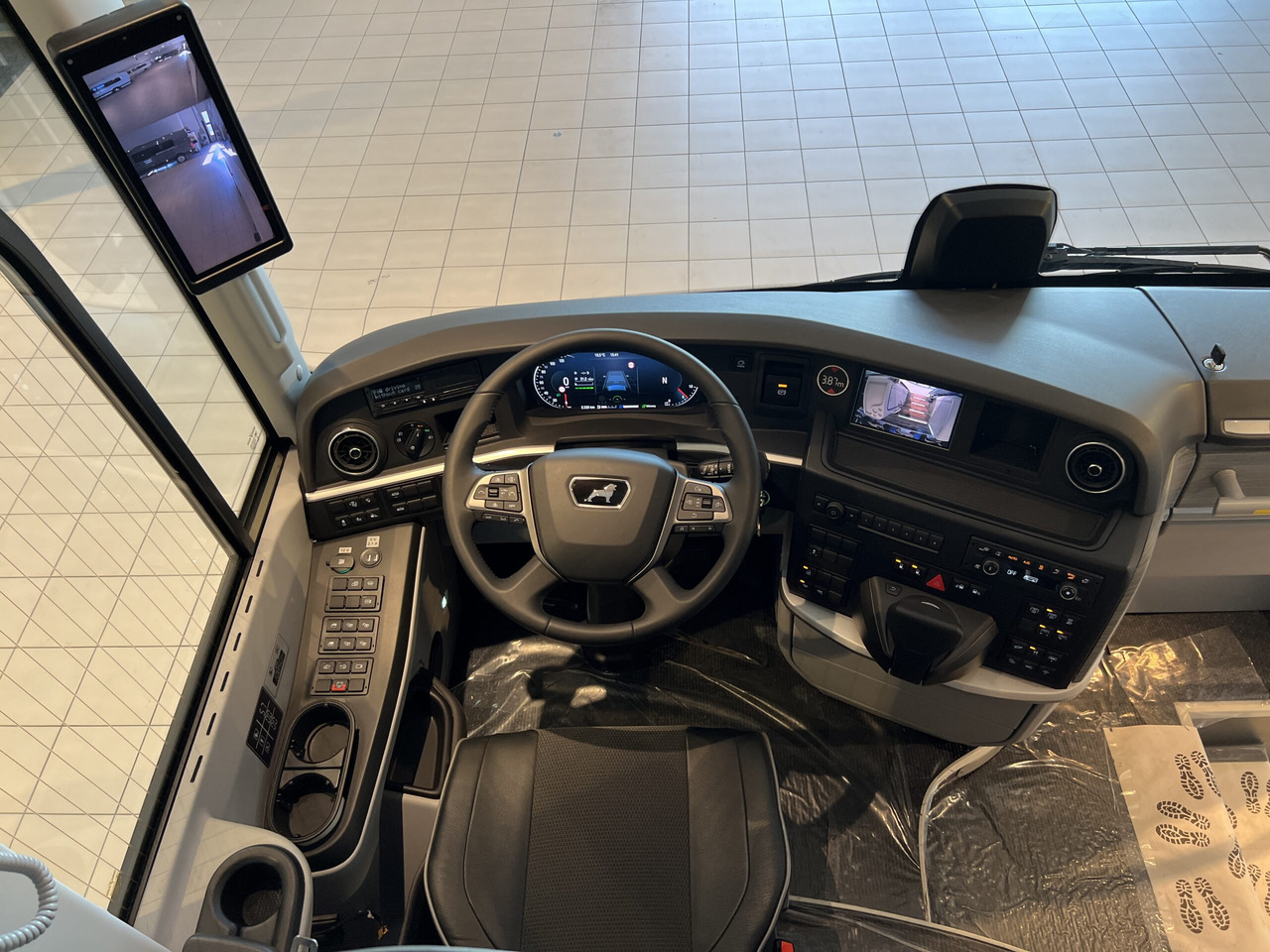 Autocar MAN Lions Coach R08 Euro 6E (Dark Edition): foto 31 Autocar MAN Lions Coach R08 Euro 6E (Dark Edition): foto 31