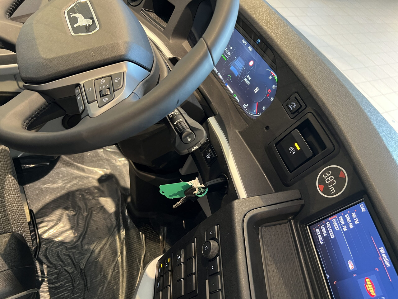 Autocar MAN Lions Coach R08 Euro 6E (Dark Edition): foto 34 Autocar MAN Lions Coach R08 Euro 6E (Dark Edition): foto 34