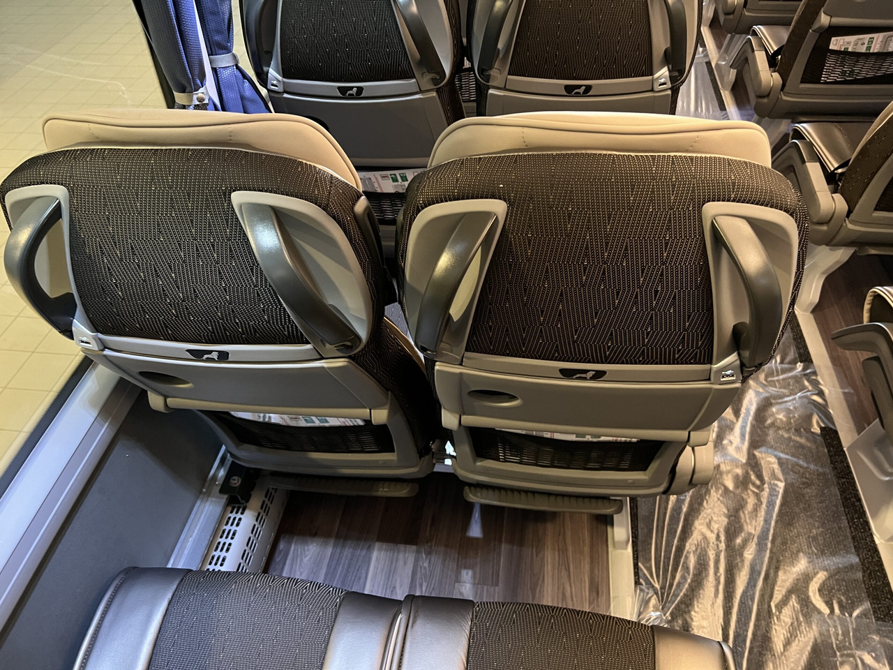 Autocar MAN Lions Coach R08 Euro 6E (Dark Edition): foto 18 Autocar MAN Lions Coach R08 Euro 6E (Dark Edition): foto 18