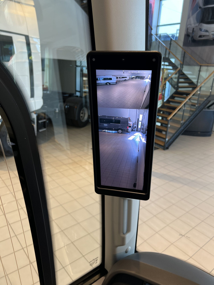 Autocar MAN Lions Coach R08 Euro 6E (Dark Edition): foto 29 Autocar MAN Lions Coach R08 Euro 6E (Dark Edition): foto 29