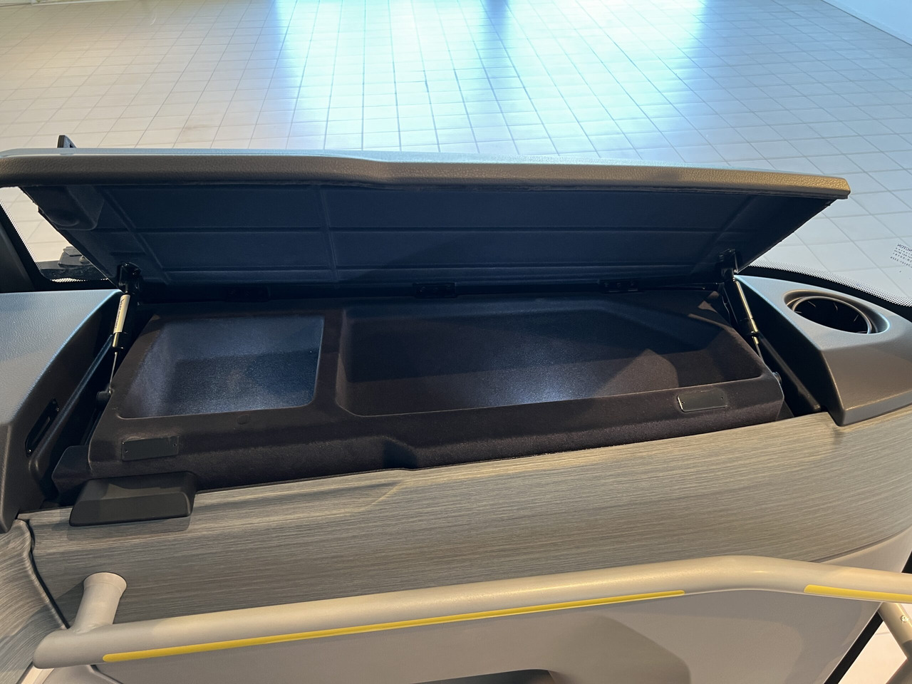 Autocar MAN Lions Coach R08 Euro 6E (Dark Edition): foto 40 Autocar MAN Lions Coach R08 Euro 6E (Dark Edition): foto 40