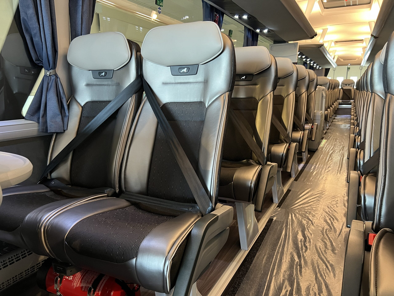 Autocar MAN Lions Coach R08 Euro 6E (Dark Edition): foto 12 Autocar MAN Lions Coach R08 Euro 6E (Dark Edition): foto 12