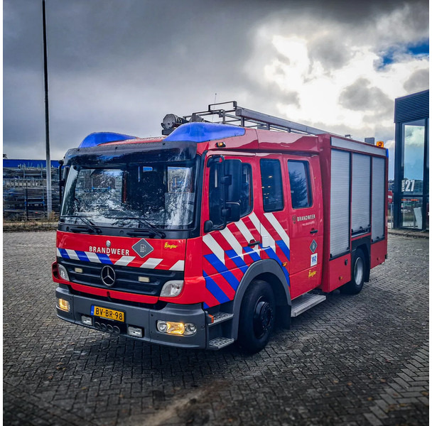 Mercedes-Benz NG 1626 V8 - Camión de bomberos: foto 2 Mercedes-Benz NG 1626 V8 - Camión de bomberos: foto 2