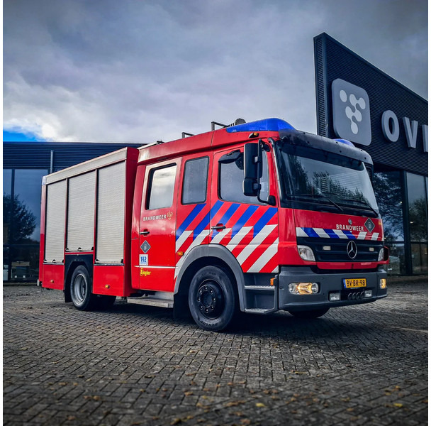 Mercedes-Benz NG 1626 V8 - Camión de bomberos: foto 1 Mercedes-Benz NG 1626 V8 - Camión de bomberos: foto 1