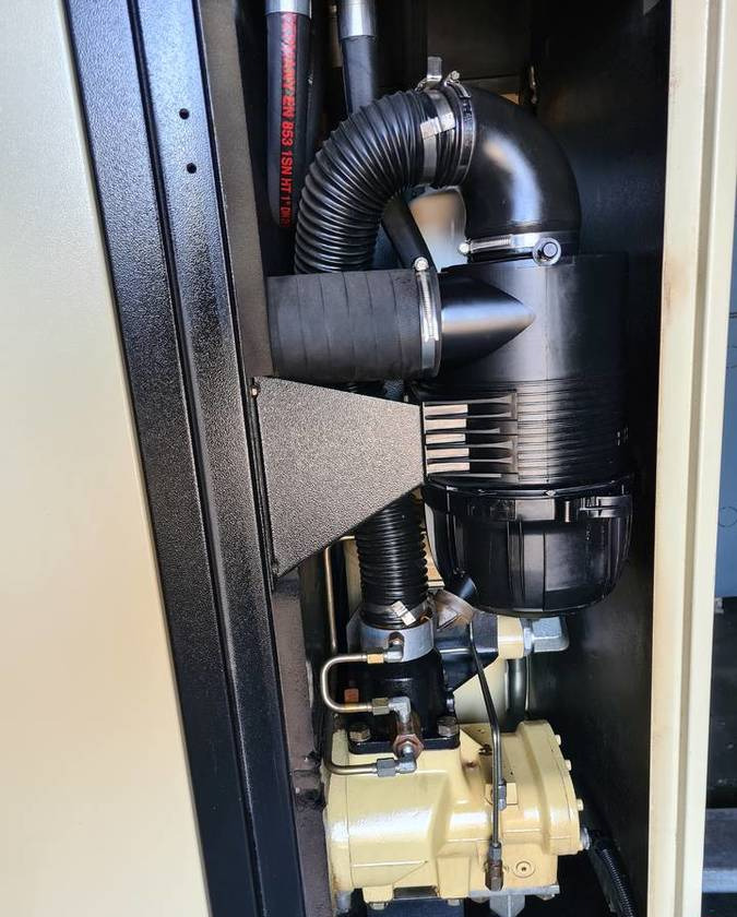 Kompresor śrubowy INGERSOLL RAND IRN 22K-CC 22 kw Falownik - Compresor de aire: foto 5 Kompresor śrubowy INGERSOLL RAND IRN 22K-CC 22 kw Falownik - Compresor de aire: foto 5