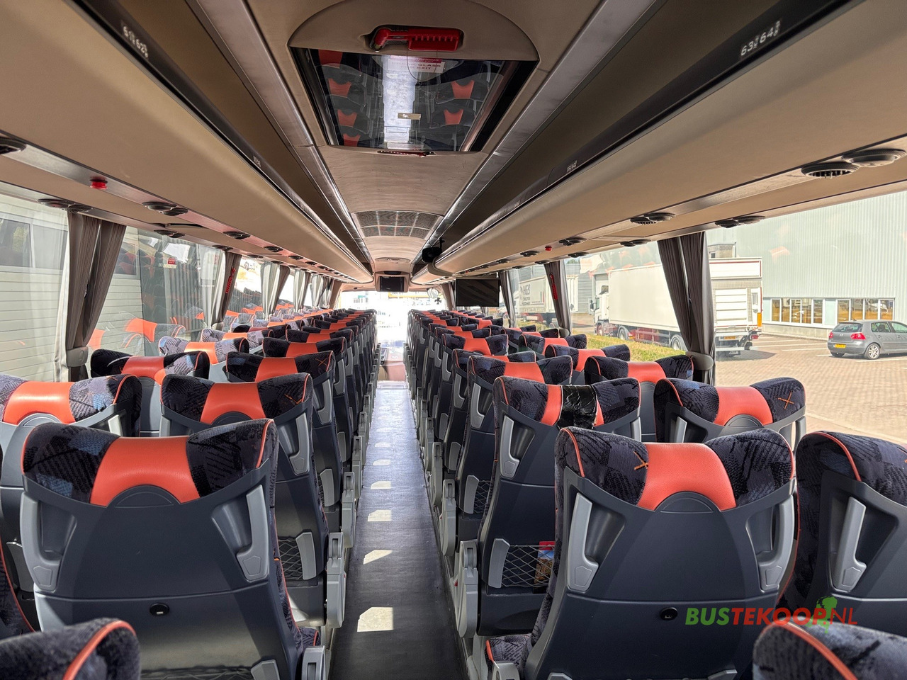Autocar Volvo B11R SUNSUNDEGUI SC7, Euro 6.: foto 11 Autocar Volvo B11R SUNSUNDEGUI SC7, Euro 6.: foto 11