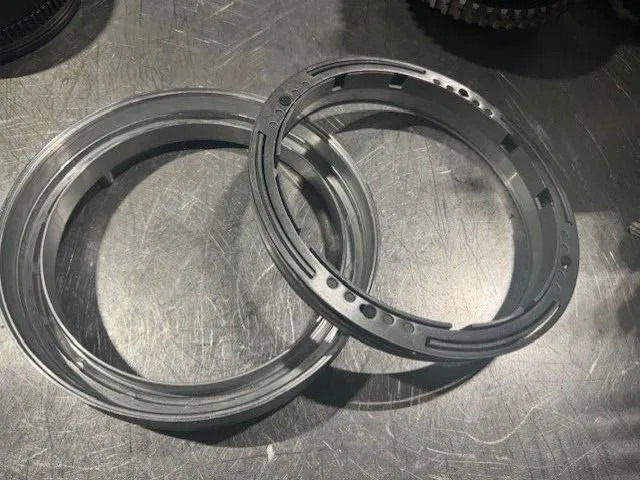 Volvo B1 piston and cylinder, 11038029, 11145437, 11145855, 11037941, 22640, 22648, 22688, 22517, 22518, 22545, 22645, 22650, 22671, 2 - Caja de cambios: foto 1 Volvo B1 piston and cylinder, 11038029, 11145437, 11145855, 11037941, 22640, 22648, 22688, 22517, 22518, 22545, 22645, 22650, 22671, 2 - Caja de cambios: foto 1