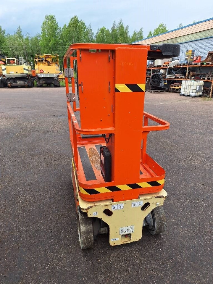 JLG 1230 ES Muuttoale! - Plataforma de tijeras: foto 5 JLG 1230 ES Muuttoale! - Plataforma de tijeras: foto 5
