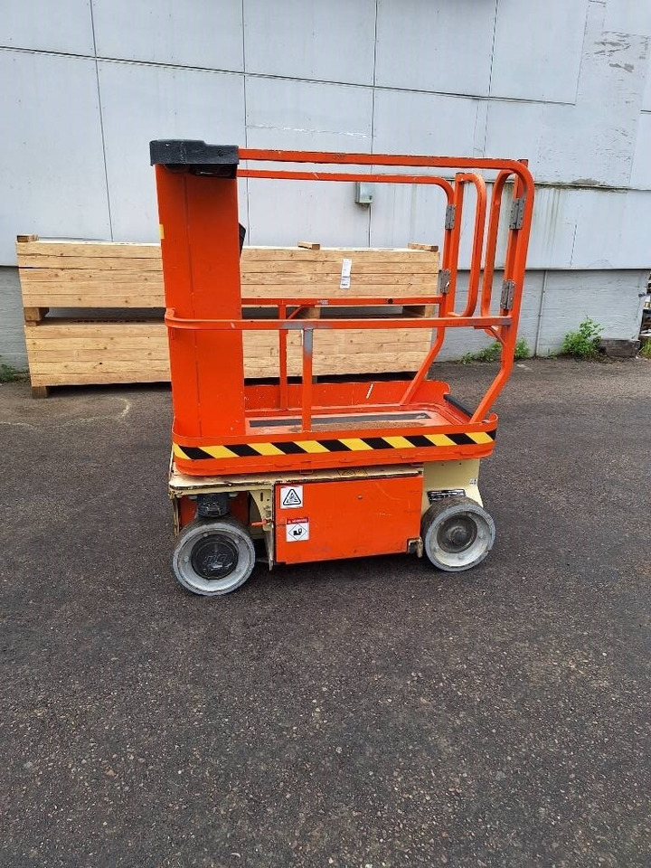 JLG 1230 ES Muuttoale! - Plataforma de tijeras: foto 3 JLG 1230 ES Muuttoale! - Plataforma de tijeras: foto 3