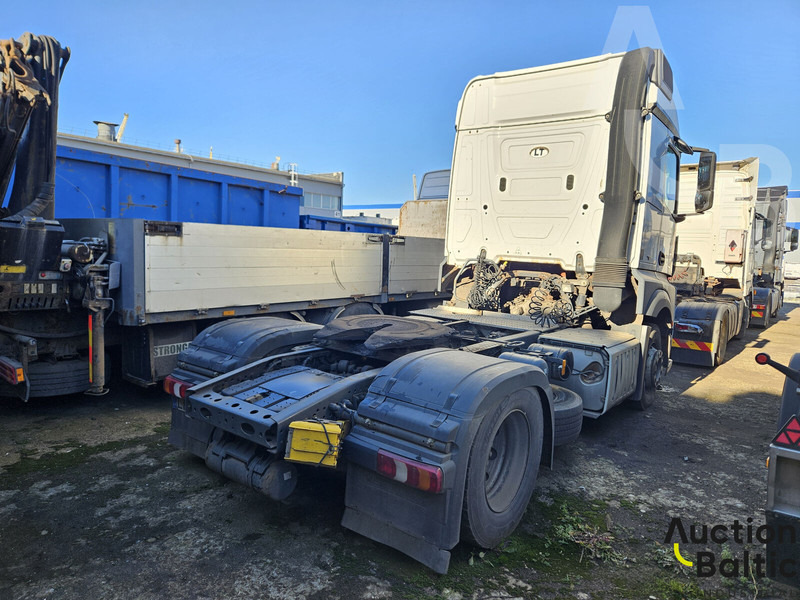 Mercedes-Benz Actros - Cabeza tractora: foto 3 Mercedes-Benz Actros - Cabeza tractora: foto 3