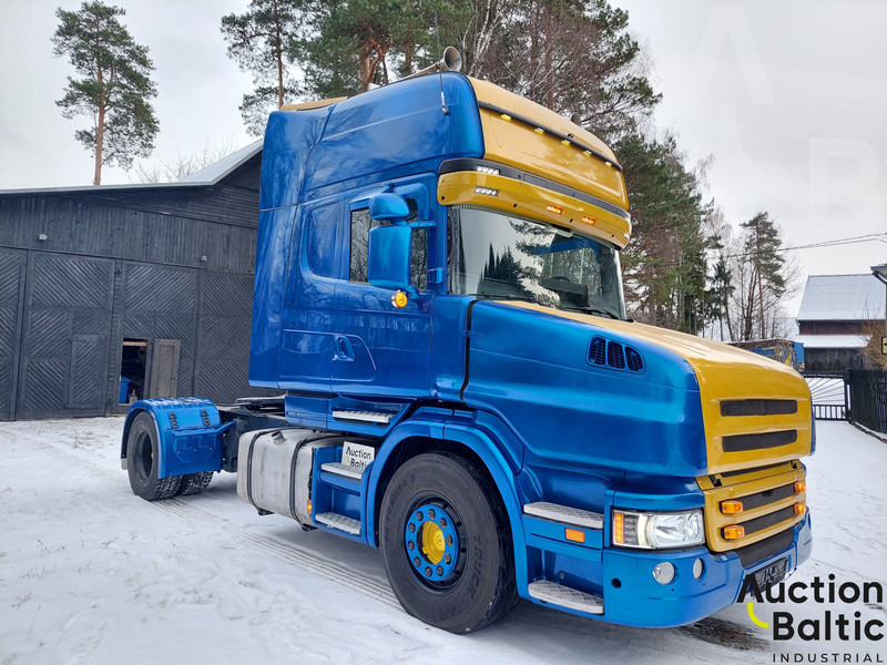Scania T 114 LA - Cabeza tractora: foto 2 Scania T 114 LA - Cabeza tractora: foto 2