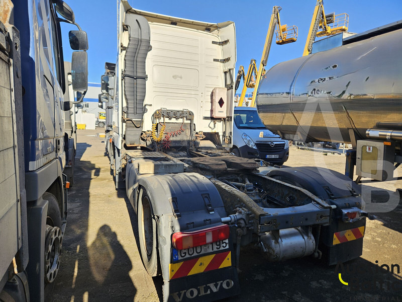 Volvo FH - Cabeza tractora: foto 3 Volvo FH - Cabeza tractora: foto 3