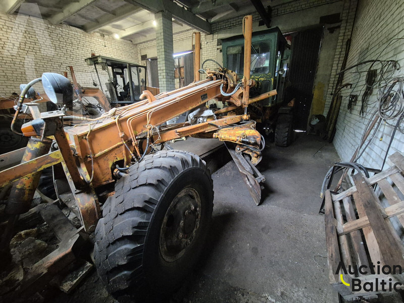 DZ-122A-6 - Grader: foto 2 DZ-122A-6 - Grader: foto 2