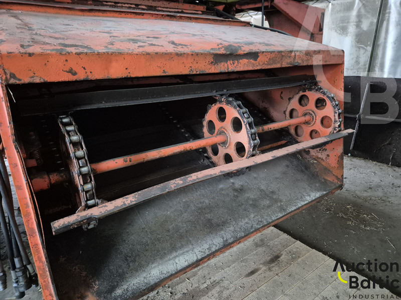 Cosechadora de granos para transporte de alimentos Dronningborg D1900: foto 8 Cosechadora de granos para transporte de alimentos Dronningborg D1900: foto 8