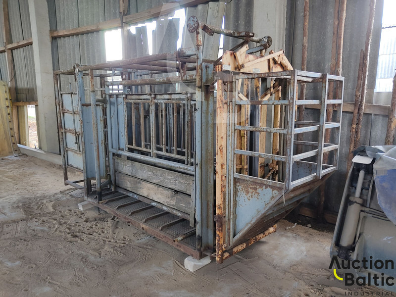 For Most - Maquinaria ganadera: foto 1 For Most - Maquinaria ganadera: foto 1