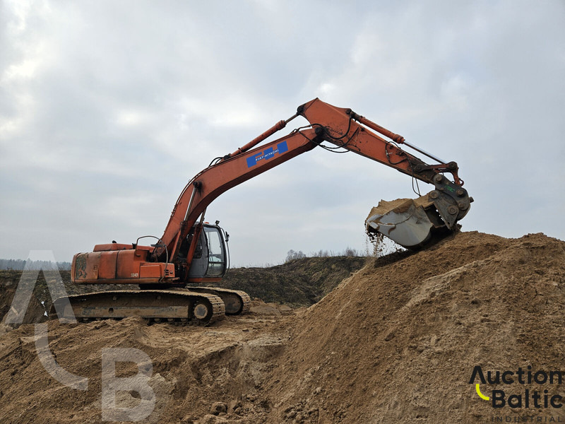 Hitachi EX 215 - Excavadora de cadenas: foto 1 Hitachi EX 215 - Excavadora de cadenas: foto 1