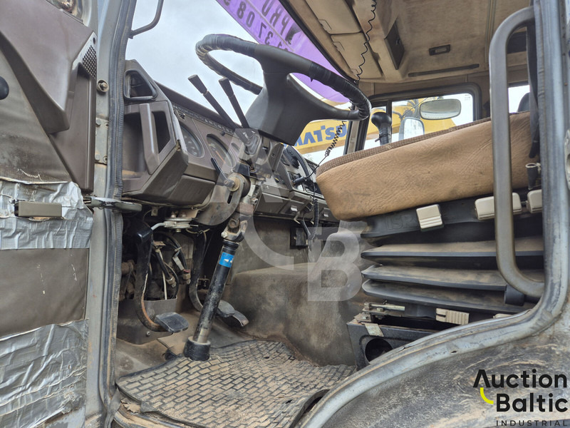 Iveco 260-34 - Camión cisterna: foto 5 Iveco 260-34 - Camión cisterna: foto 5