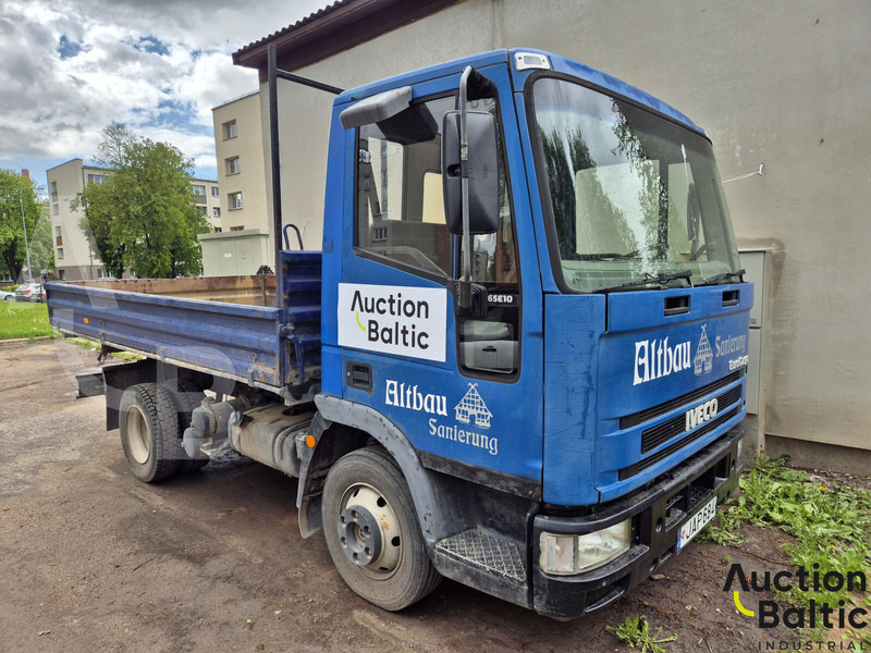 Iveco 65E10 - Camión volquete: foto 1 Iveco 65E10 - Camión volquete: foto 1