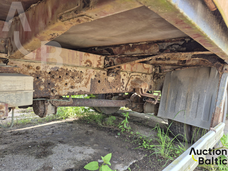 Camión caja abierta Iveco ML80E17: foto 18