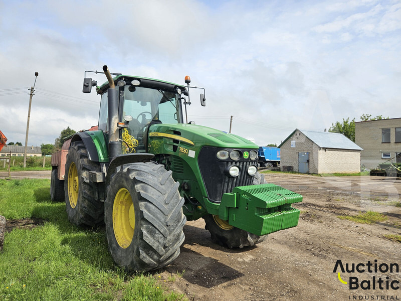 John Deere 7830 - Tractor: foto 2 John Deere 7830 - Tractor: foto 2