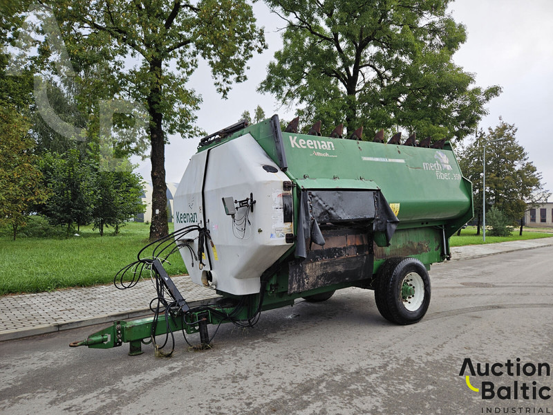 Keenan MF 350BH - Maquinaria ganadera: foto 1 Keenan MF 350BH - Maquinaria ganadera: foto 1