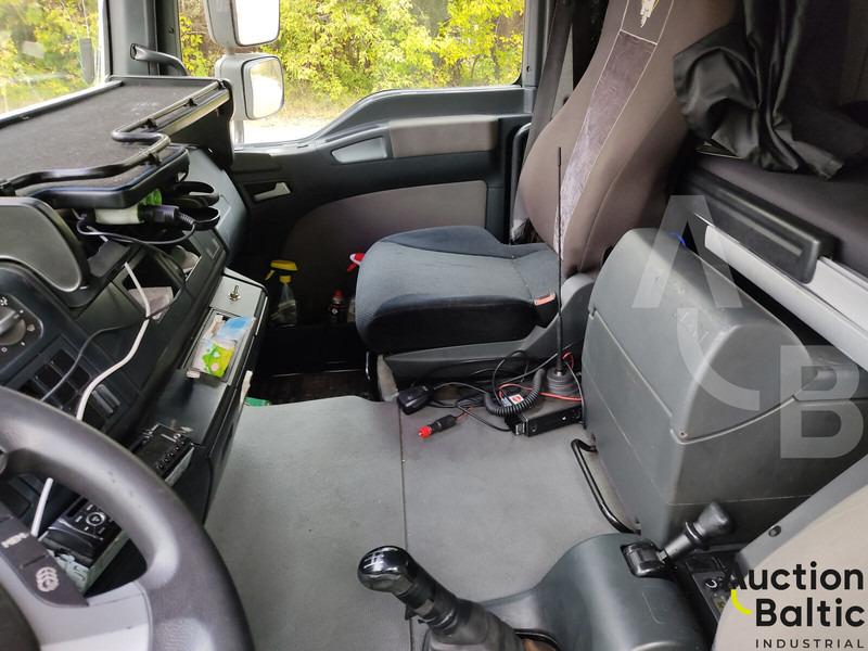 Camión portavehículos MAN TGL8.240: foto 7 Camión portavehículos MAN TGL8.240: foto 7