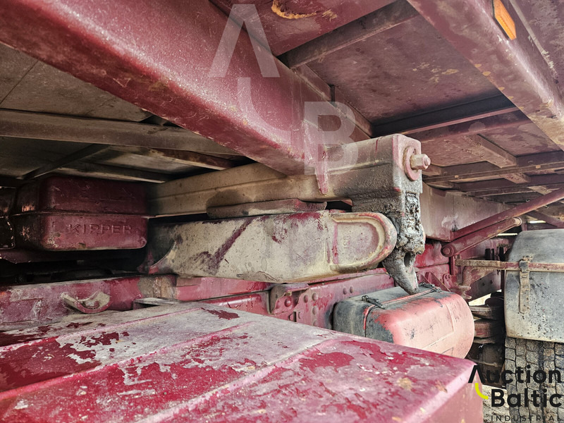 Camión volquete Magirus M 160 D 15: foto 18