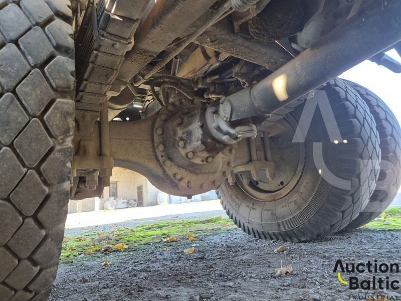 Camión volquete Maz 5551: foto 7