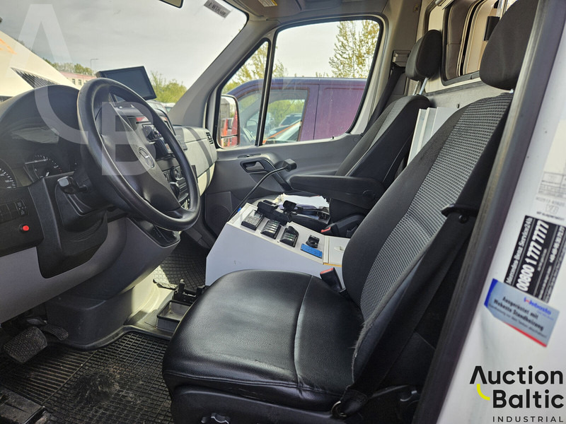 Mercedes-Benz SPRINTER - Ambulancia: foto 5 Mercedes-Benz SPRINTER - Ambulancia: foto 5