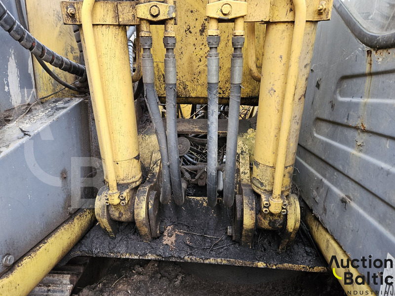 Excavadora de cadenas New Holland E 145: foto 9