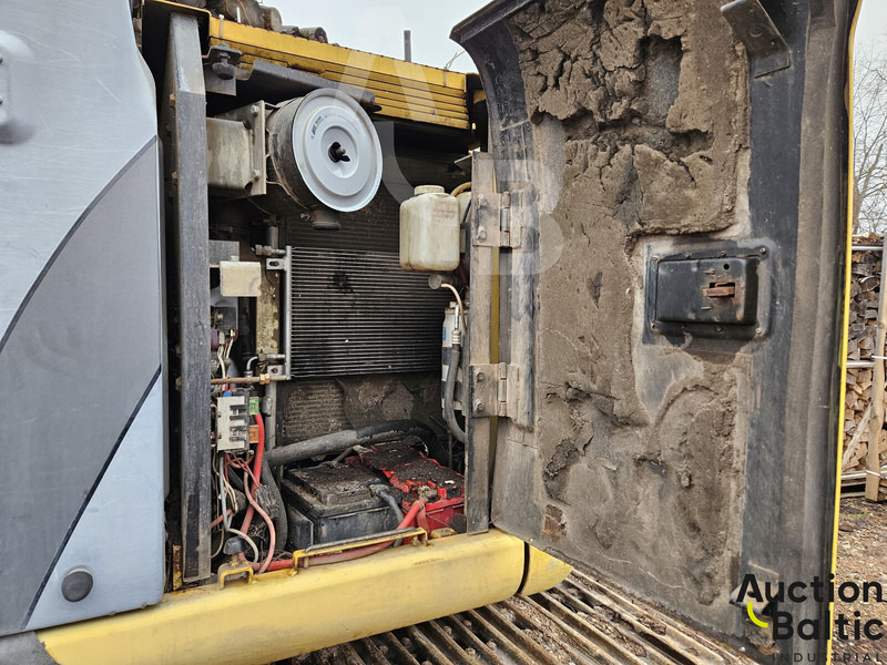 Excavadora de cadenas New Holland E 145: foto 11