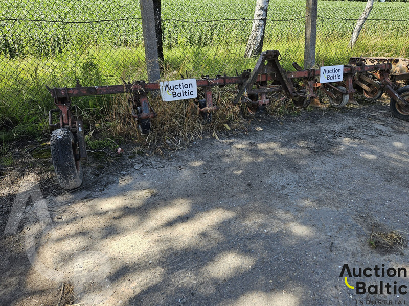 Onbekend Furrow - Equipo para trabajo del suelo: foto 2 Onbekend Furrow - Equipo para trabajo del suelo: foto 2