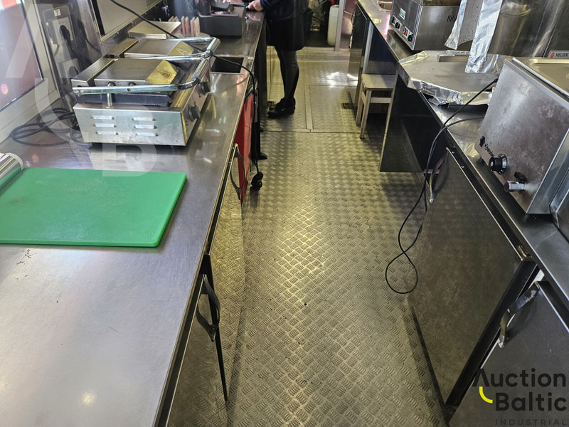 Remolque para transporte de alimentos Food trailer: foto 20