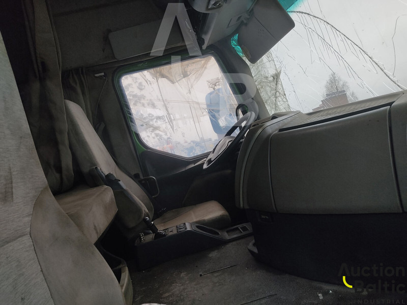 Renault Premium Route - Camión portacontenedor de cadenas: foto 5 Renault Premium Route - Camión portacontenedor de cadenas: foto 5