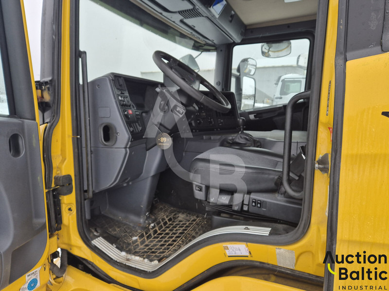 Scania P 230 - Grua de remolque autos: foto 5 Scania P 230 - Grua de remolque autos: foto 5