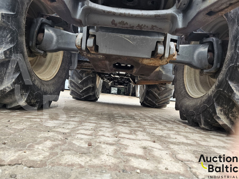 Tractor Valtra T213V: foto 18