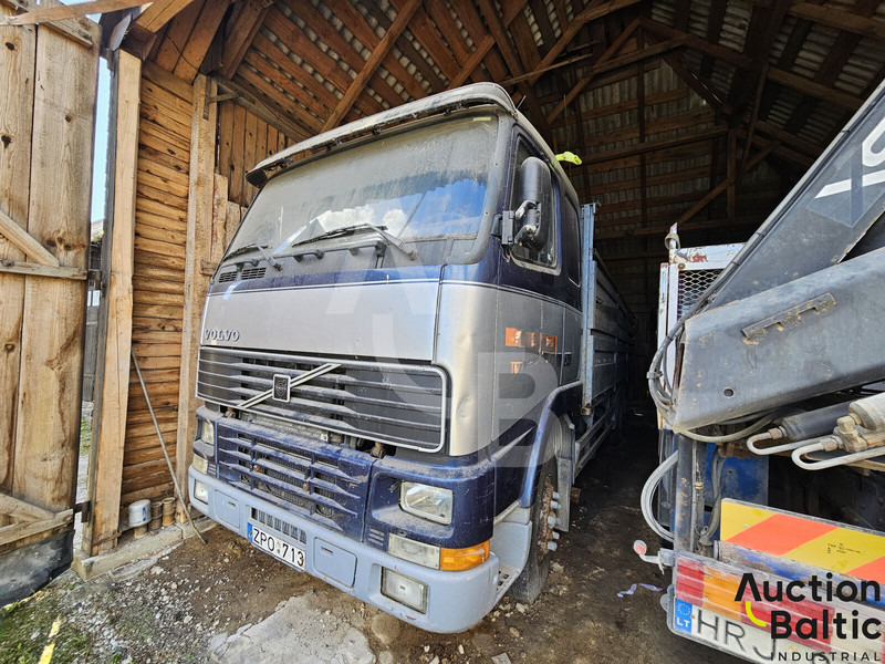 Volvo FH12 - Camión caja abierta: foto 1 Volvo FH12 - Camión caja abierta: foto 1