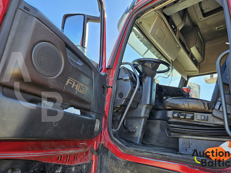 Volvo FH16 - Remolque forestal: foto 5 Volvo FH16 - Remolque forestal: foto 5