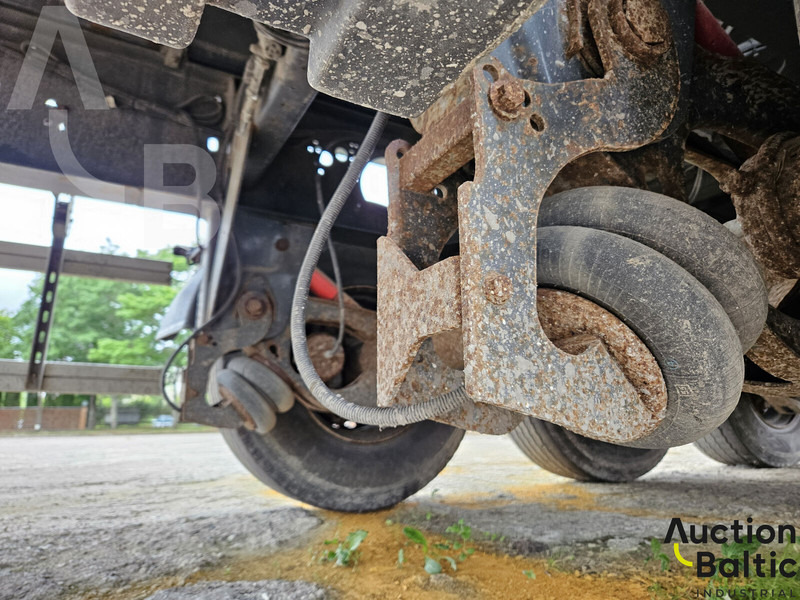 Wielton NW-3 - Semirremolque lona: foto 5 Wielton NW-3 - Semirremolque lona: foto 5