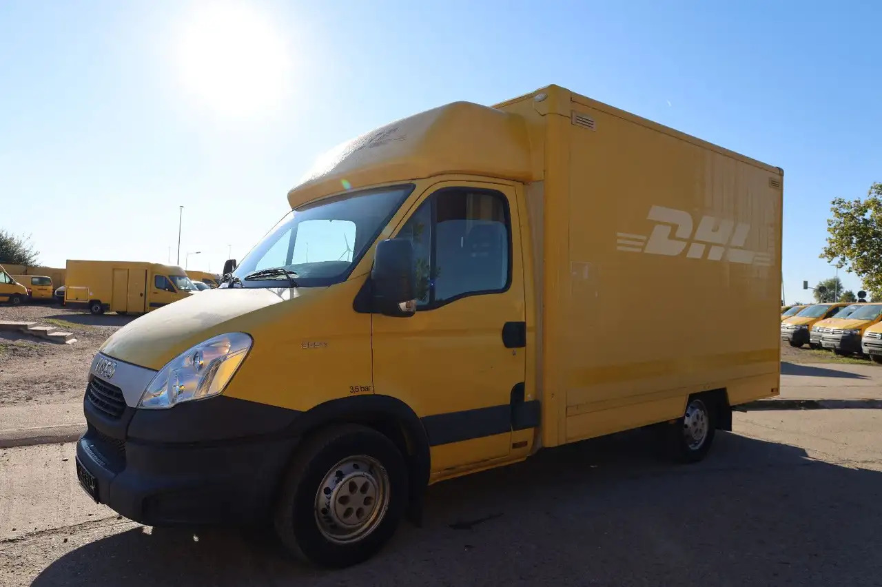 Iveco Daily/ Regalsystem/Luftfeder/KURZ/1. Hand - Furgoneta caja cerrada: foto 3 Iveco Daily/ Regalsystem/Luftfeder/KURZ/1. Hand - Furgoneta caja cerrada: foto 3