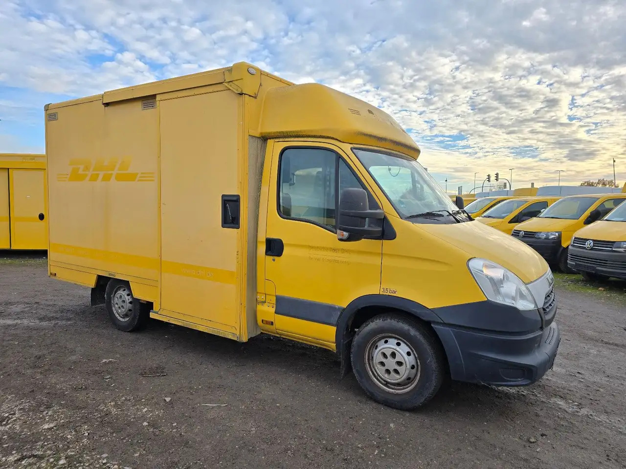 Iveco Daily/ Regalsystem/Luftfeder/KURZ/1. Hand - Furgoneta caja cerrada: foto 1 Iveco Daily/ Regalsystem/Luftfeder/KURZ/1. Hand - Furgoneta caja cerrada: foto 1