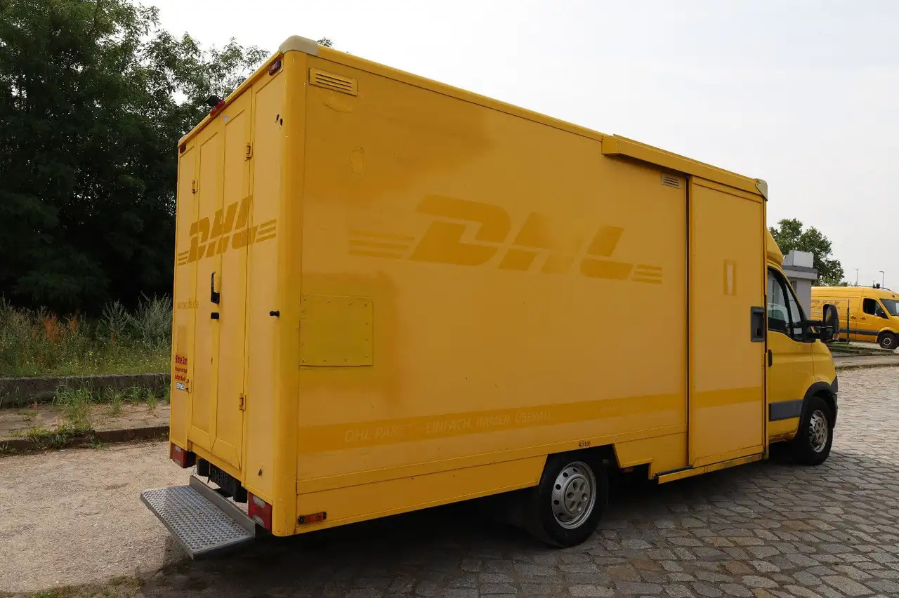 Iveco IS35SI2AA Daily/ Regalsystem/Luftfeder/1. Hand/ - Furgoneta caja cerrada: foto 3 Iveco IS35SI2AA Daily/ Regalsystem/Luftfeder/1. Hand/ - Furgoneta caja cerrada: foto 3