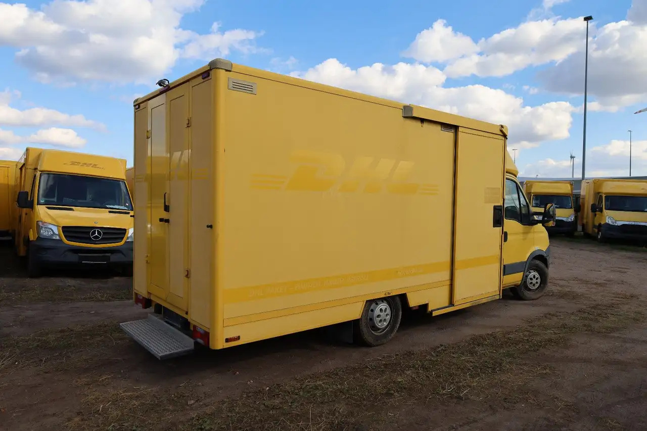 Iveco IS35SI2AA Daily/ Regalsystem/Luftfeder/1. Hand - Furgoneta caja cerrada: foto 4 Iveco IS35SI2AA Daily/ Regalsystem/Luftfeder/1. Hand - Furgoneta caja cerrada: foto 4