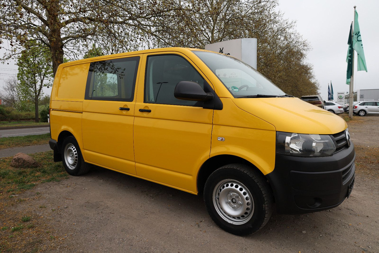 Volkswagen T5 Transporter Kasten-Kombi 2.0 TDI/EU5 - Furgoneta pequeña: foto 2 Volkswagen T5 Transporter Kasten-Kombi 2.0 TDI/EU5 - Furgoneta pequeña: foto 2