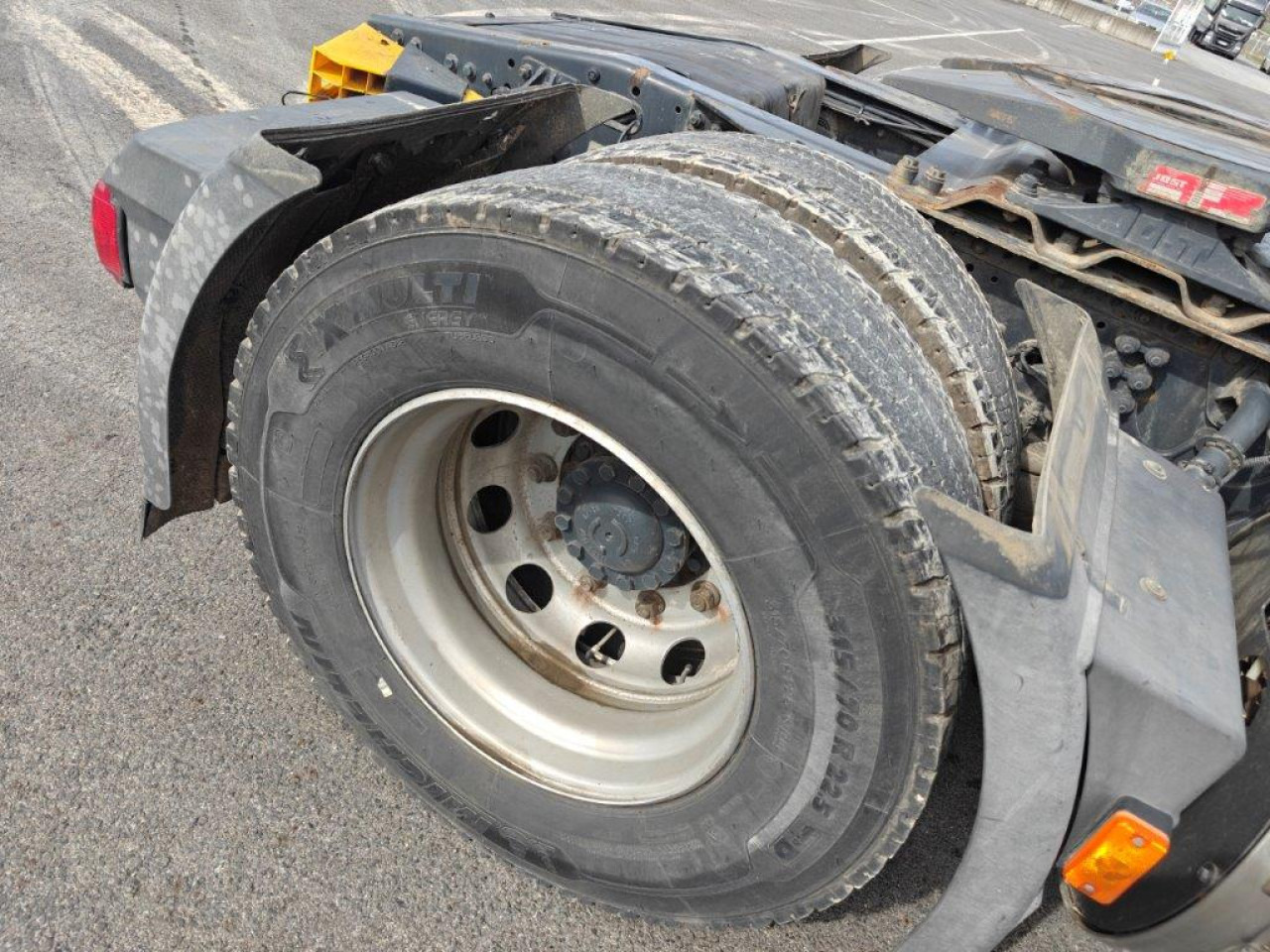 IVECO Stralis AS440S46T/PLNG Intarder Klima Luftfeder ZV - Cabeza tractora: foto 2 IVECO Stralis AS440S46T/PLNG Intarder Klima Luftfeder ZV - Cabeza tractora: foto 2